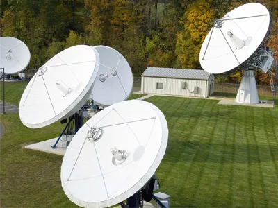 COMSAT_4_20.jpg