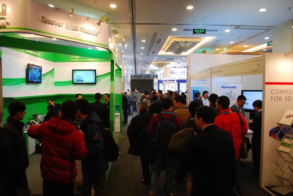 ShowFloor12.jpg