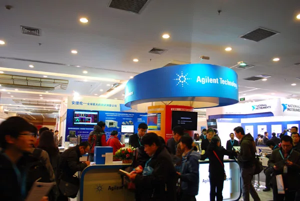 ShowFloor9.jpg