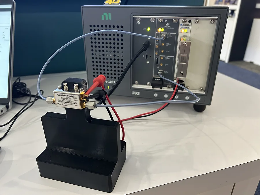 055.JPG